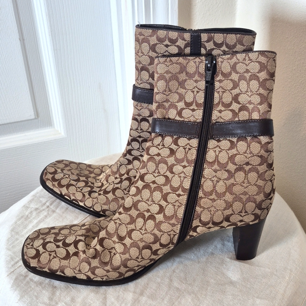 Coach Brown and Tan Heeled Booties Size 8.5 - Picture 2 of 7